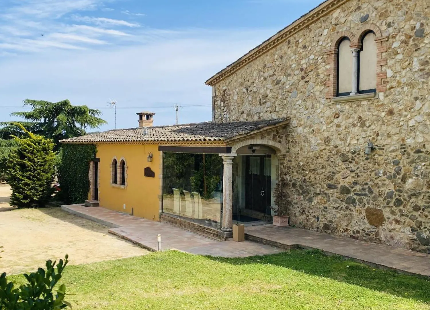 Villa Casa Mas Molines Con Piscina Jacuzzi Y Barbacoas Montrás