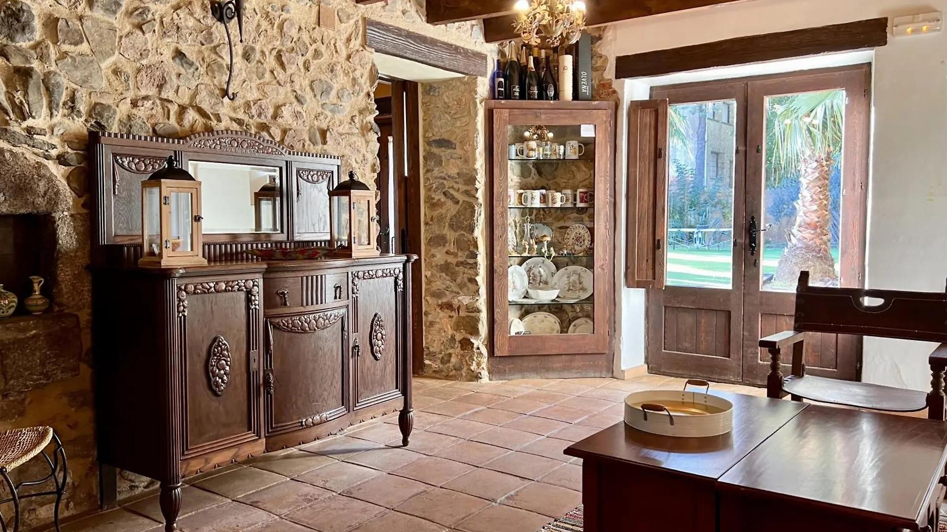 Вилла Casa Mas Molines Con Piscina Jacuzzi Y Barbacoas Montras
