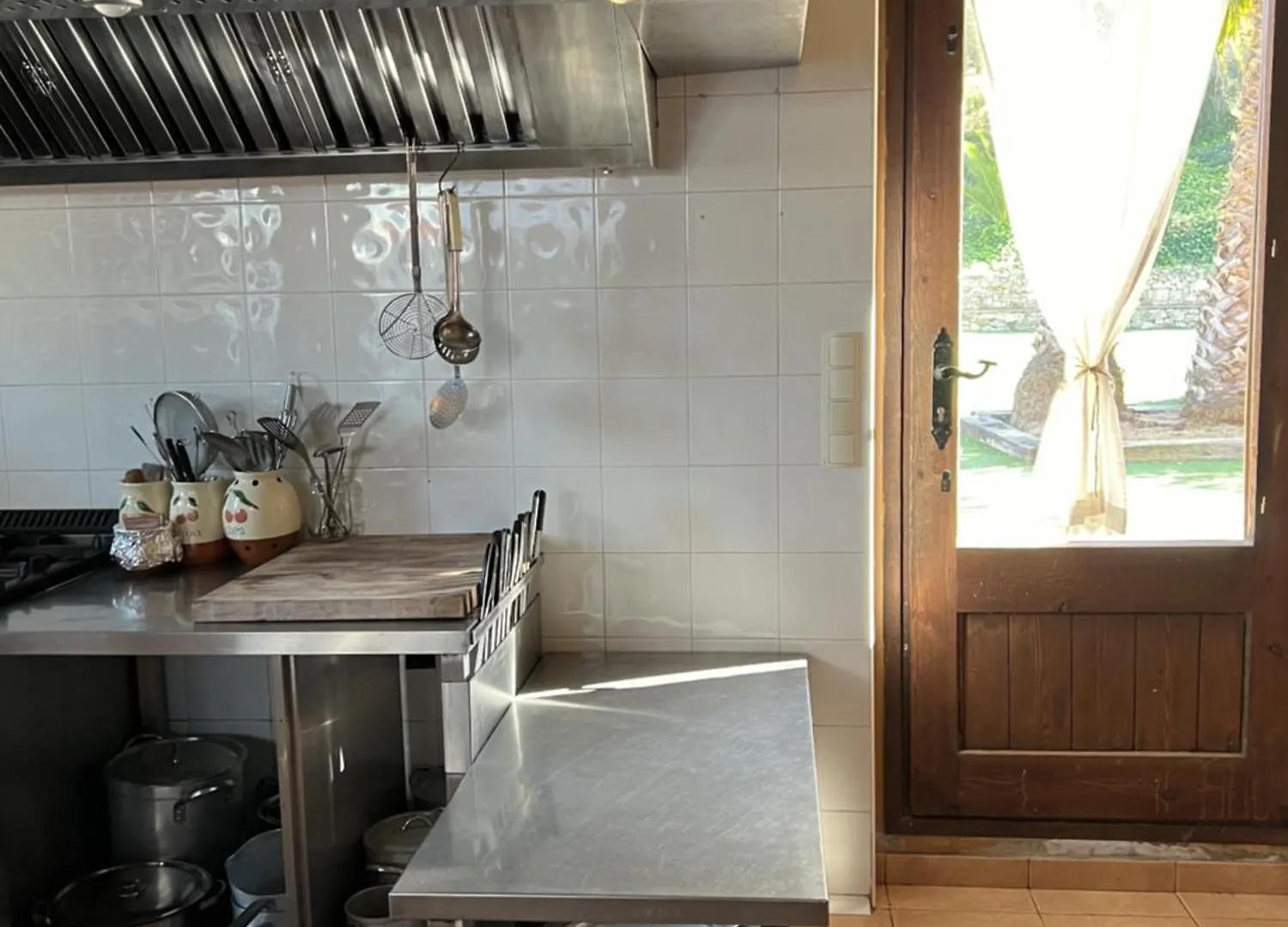 Вилла Casa Mas Molines Con Piscina Jacuzzi Y Barbacoas Montras Шале